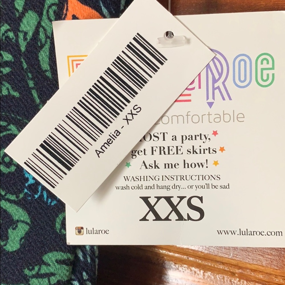 LuLaRoe Amelia Multi Colored Short Sleeve Dress - Picture 6 of 8